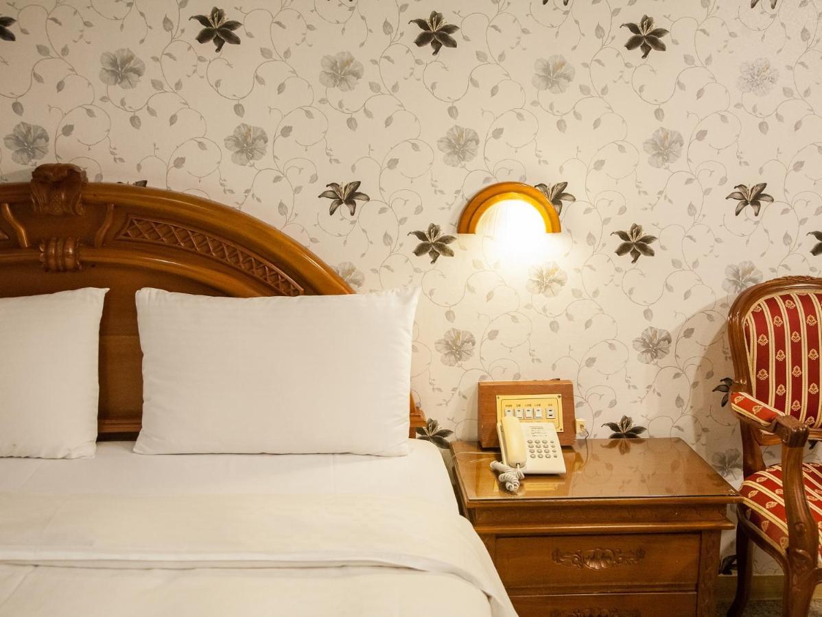 Mei Jia Mei Hotel Jiaoxi Dış mekan fotoğraf